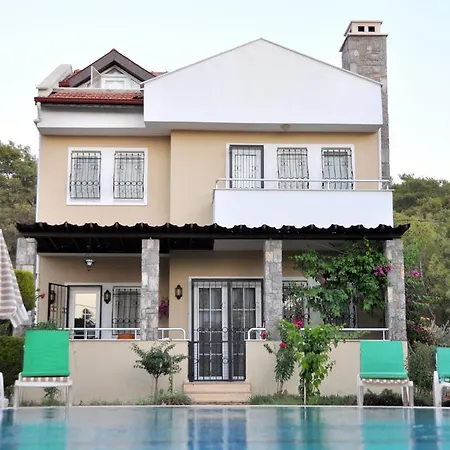 Oasis Lettings Calis Vila
